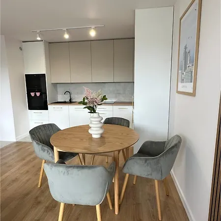 Latarnikow 44 * Gdańsk