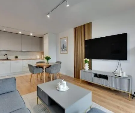 Lägenhet Latarnikow 44 *